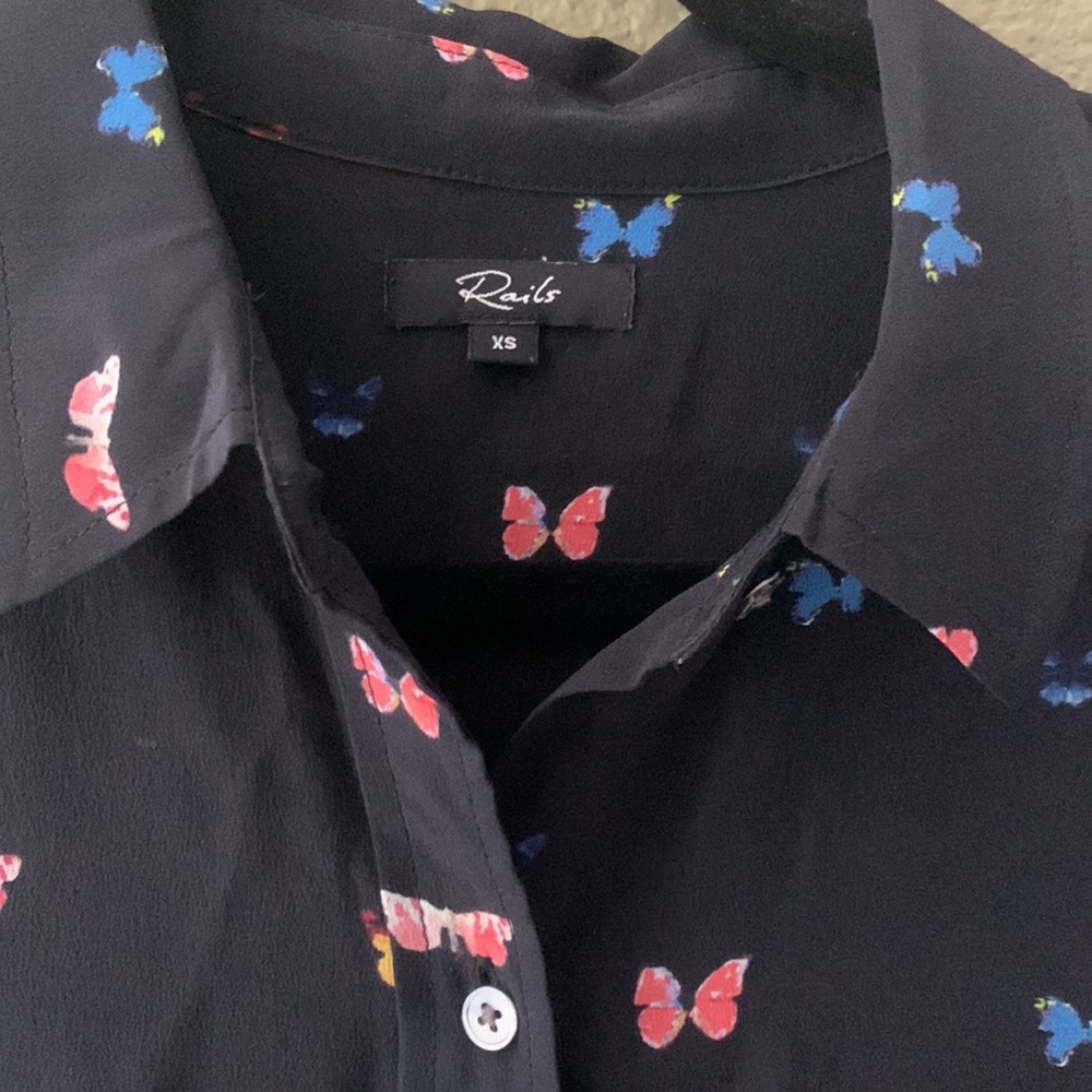 Rails button down slik butterfly top size x2 - Picture 8 of 10